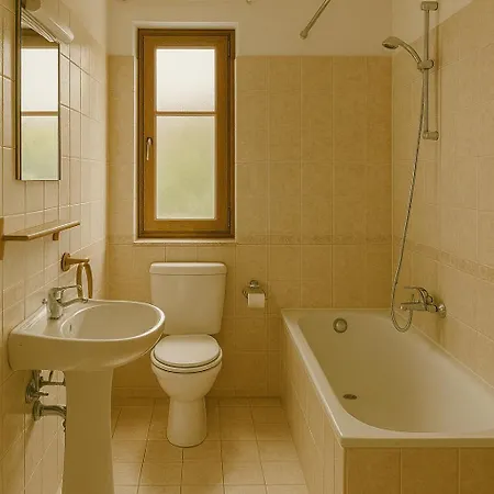 Orange Apartamento Tirana